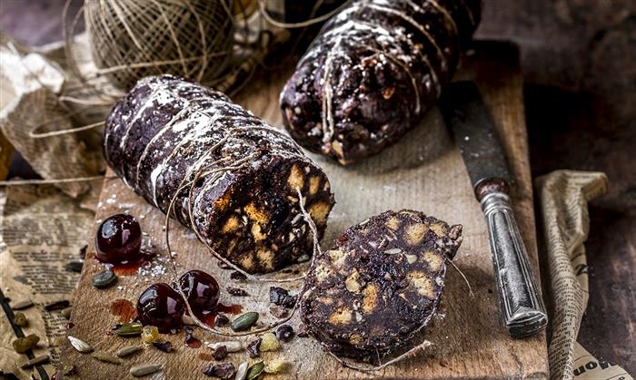 Salame Di Cioccolato Veg Alla Nocciola Con Amarena Fabbri E Caozen Melandri Gaudenzio Dal 1947